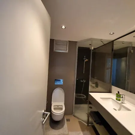 Apartamento Stylish & Spacious 2-bedroom Apartment-istanbul Istambul